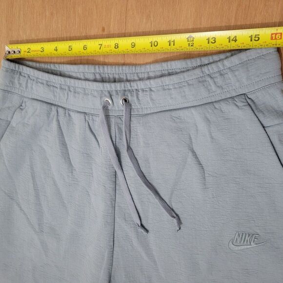 Nike Fleece Shorts Size Large Men's Blue Shorts 8' in Inseam Nike Swoosh Logo - Picture 10 of 12